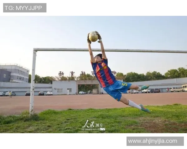 王一帆足球明星崛起之路揭秘他的训练与比赛背后的故事